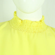 Laden Sie das Bild in den Galerie-Viewer, Second Hand SISTERS POINT Bluse Gr. M gelb uni (*)