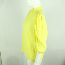 Laden Sie das Bild in den Galerie-Viewer, Second Hand SISTERS POINT Bluse Gr. M gelb uni (*)