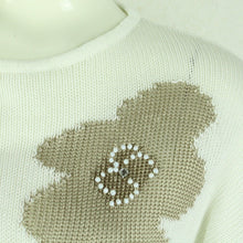 Laden Sie das Bild in den Galerie-Viewer, Vintage Pullover Female Gr. S weiß braun geblümt Strick