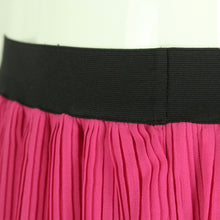 Laden Sie das Bild in den Galerie-Viewer, Second Hand CALZEDONIA Faltenrock Gr. M pink schwarz Minirock (*)