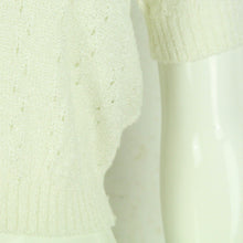 Laden Sie das Bild in den Galerie-Viewer, Vintage Pullover Female Gr. S weiß uni Lochmuster kurzarm Strick