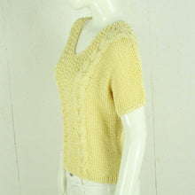 Laden Sie das Bild in den Galerie-Viewer, Vintage Pullover Female Gr. M gelb uni Lochmuster kurzarm Strick