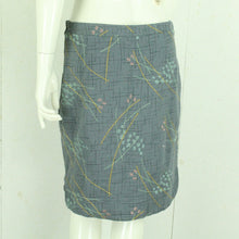 Laden Sie das Bild in den Galerie-Viewer, Second Hand WHITE STUFF Rock Gr. 38 blau mehrfarbig gemustert (*)