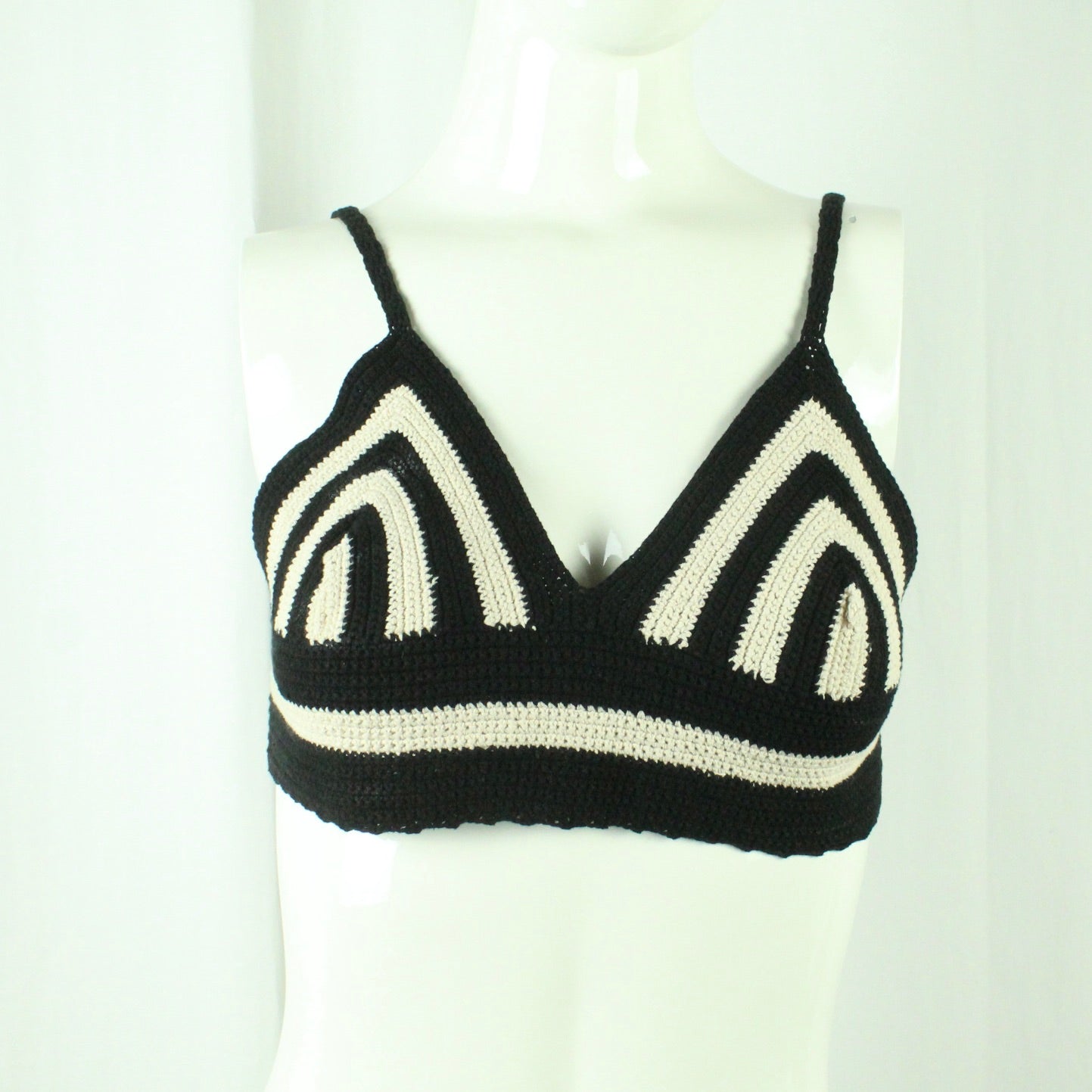Second Hand DOROTHEE SCHUMACHER Stricktop Gr. 2 schwarz weiß Top (*)