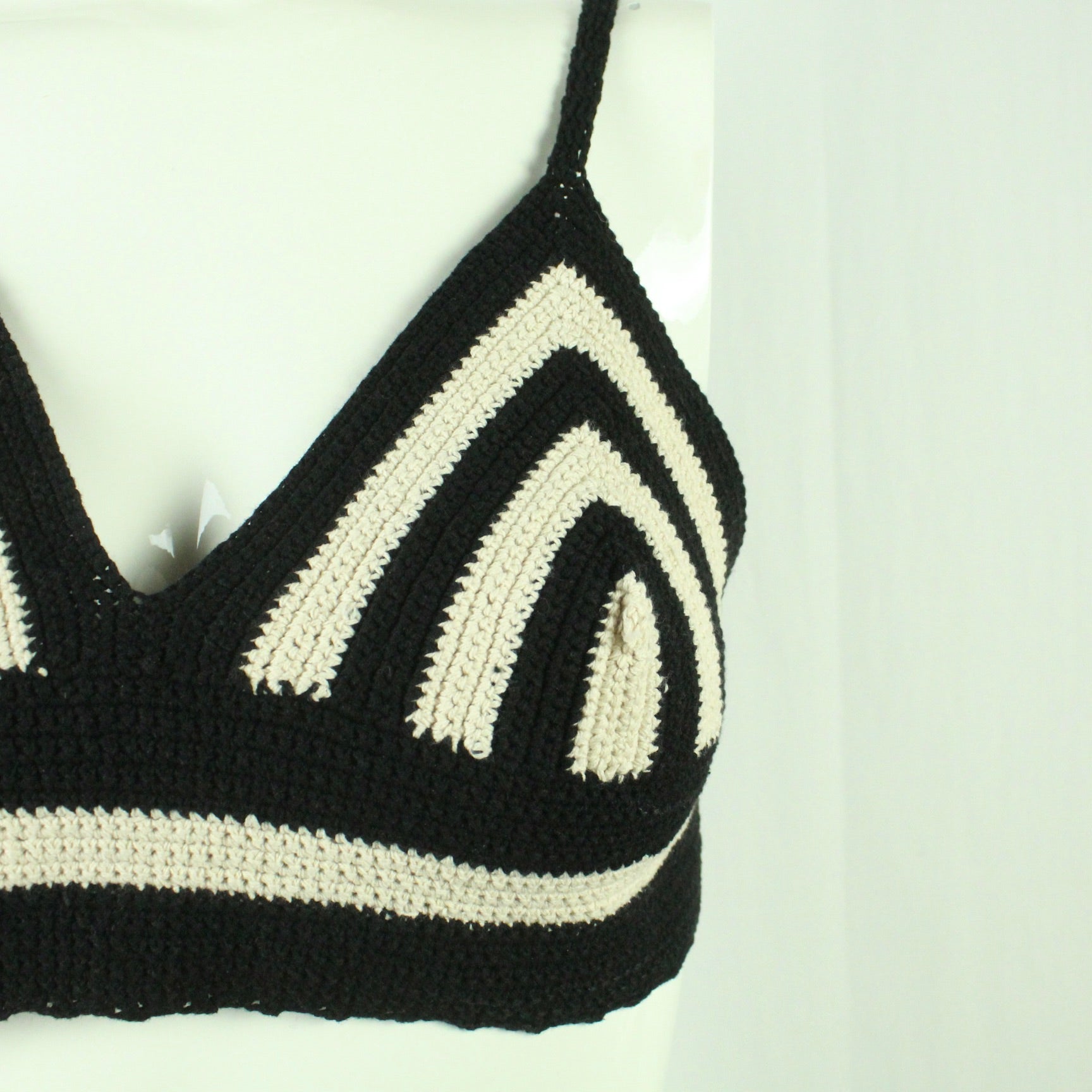 Second Hand DOROTHEE SCHUMACHER Stricktop Gr. 2 schwarz weiß Top (*)