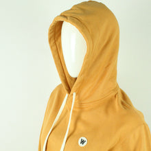 Laden Sie das Bild in den Galerie-Viewer, Second Hand WOOD WOOD Hoodie Gr. S ocker Sweatshirt  Mod. Ian Hoodie (*)