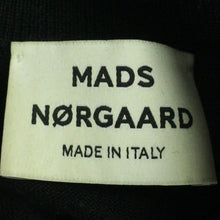 Laden Sie das Bild in den Galerie-Viewer, Second Hand MADS NORGAARD Pullover Gr. L schwarz uni Wolle  (*)