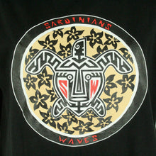 Laden Sie das Bild in den Galerie-Viewer, Vintage Souvenir T-Shirt Gr. M schwarz Italien Sardinien Schildkröte