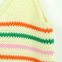 Laden Sie das Bild in den Galerie-Viewer, Second Hand Sweewe Crop Stricktop Gr. S creme bunt gestreift  (*)