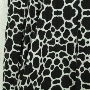 Second Hand MONKI Shorts Gr. XS schwarz weiß gemustert (*)