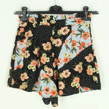 Laden Sie das Bild in den Galerie-Viewer, Second Hand TOPSHOP Shorts Gr. 36 schwarz bunt Crazy Pattern (*)