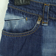 Laden Sie das Bild in den Galerie-Viewer, Second Hand SPORT MAX Jeansshorts Gr. 34 blau Shorts (*)
