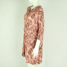 Laden Sie das Bild in den Galerie-Viewer, Second Hand F&amp;F Kleid Gr. 46 rosa mehrfarbig gemustert (*)
