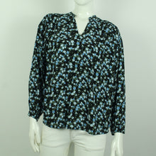 Laden Sie das Bild in den Galerie-Viewer, Second Hand MSCH COPENHAGEN Bluse Gr. S/M schwarz bunt geblümt  (*)