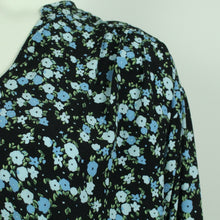 Laden Sie das Bild in den Galerie-Viewer, Second Hand MSCH COPENHAGEN Bluse Gr. S/M schwarz bunt geblümt  (*)