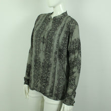 Laden Sie das Bild in den Galerie-Viewer, Second Hand DAY BIRGER ET MIKKELSEN Hemdbluse Gr. 38 grau Schlangenprint (*)