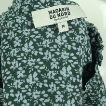 Laden Sie das Bild in den Galerie-Viewer, Second Hand MAGASIN DU NORD Bluse Gr. M grün blau geblümt  (*)