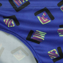 Laden Sie das Bild in den Galerie-Viewer, Vintage Badehose Gr. L blau mehrfarbig gemustert 80s 90s Swimwear