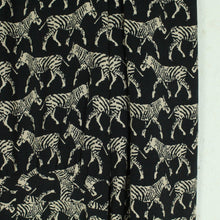 Laden Sie das Bild in den Galerie-Viewer, Second Hand &amp; OTHER STORIES Kleid Gr. 36 schwarz beige Animal Print (*)