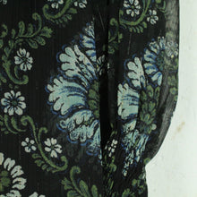 Laden Sie das Bild in den Galerie-Viewer, Second Hand ZARA Kleid Gr. XS schwarz mehrfarbig geblümt (*)