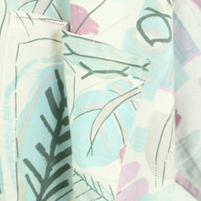 Laden Sie das Bild in den Galerie-Viewer, Vintage 90s Crazy Pattern Hemd Gr. L bunt gemustert kurzarm (*)