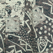 Laden Sie das Bild in den Galerie-Viewer, Vintage 90s Crazy Pattern Hemd Gr. L bunt gemustert kurzarm (*)