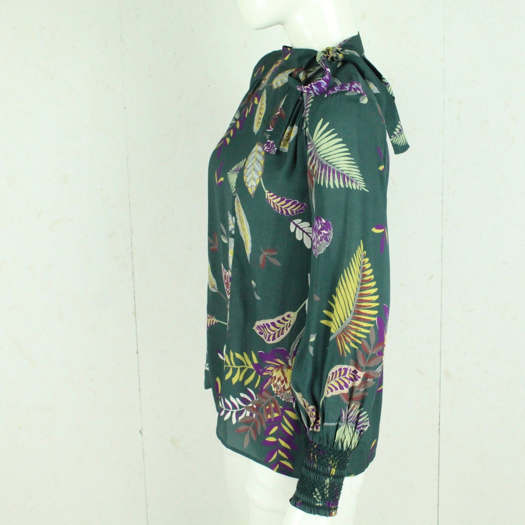 Second Hand DAY BIRGER ET MIKKELSEN Bluse mit Seide Gr. 36 grün mehrfarbig geblümt (*)