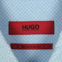 Laden Sie das Bild in den Galerie-Viewer, Second Hand HUGO BOSS Extra Slim Fit Hemd Gr. S blau (*)