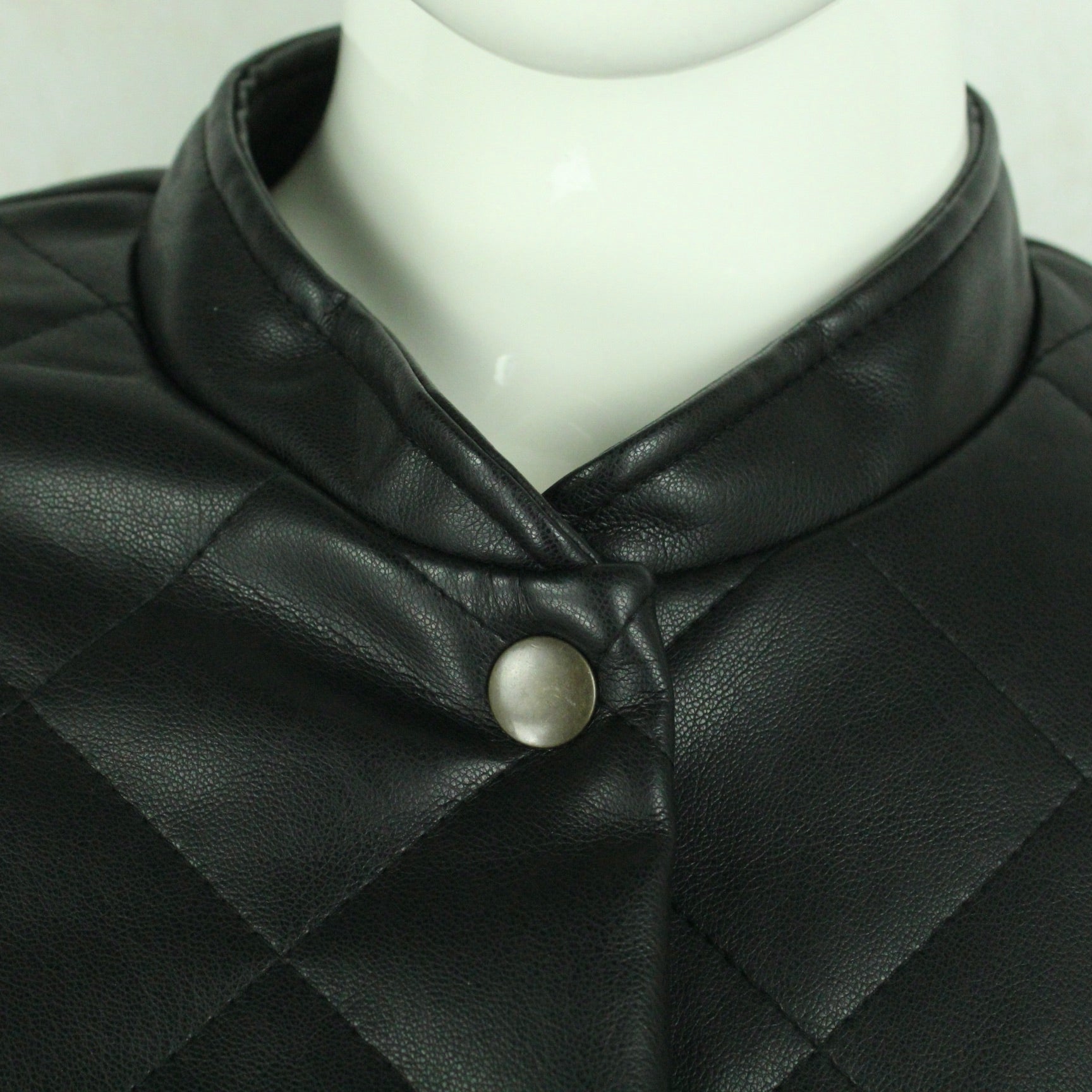 Second Hand LINDEX Jacke Gr. S schwarz Kunstleder (*)