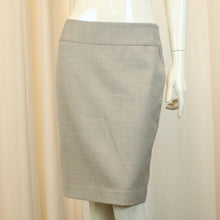Laden Sie das Bild in den Galerie-Viewer, Second Hand BANANA REPUBLIC Rock Gr. M grau (*)