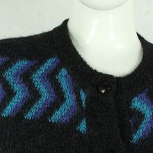 Laden Sie das Bild in den Galerie-Viewer, Vintage Cardigan mit Wolle Gr. M mehrfarbig gemustert Strickjacke mit Glitzerdetails