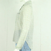 Laden Sie das Bild in den Galerie-Viewer, Second Hand CUSTOMMADE Bluse Gr. S grün mehrfarbig gemustert (*)