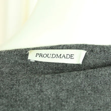 Laden Sie das Bild in den Galerie-Viewer, Second Hand PROUDMADE Cardigan Gr. XL grau uni Strickjacke (*)