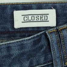 Laden Sie das Bild in den Galerie-Viewer, Second Hand CLOSED Jeans Gr. 44 blau Mod. 1320 (*)