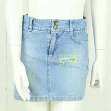 Laden Sie das Bild in den Galerie-Viewer, Vintage Y2K Jeansrock Gr. 36 (S) blau Denim low waist Minirock