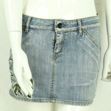 Laden Sie das Bild in den Galerie-Viewer, Vintage DAKE SIXTY Y2K Jeansrock Gr. M blau Denim low waist Minirock