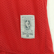 Laden Sie das Bild in den Galerie-Viewer, Vintage SPALDING Basketball NBA Trikot Gr. XL schwarz rot BULLS 23