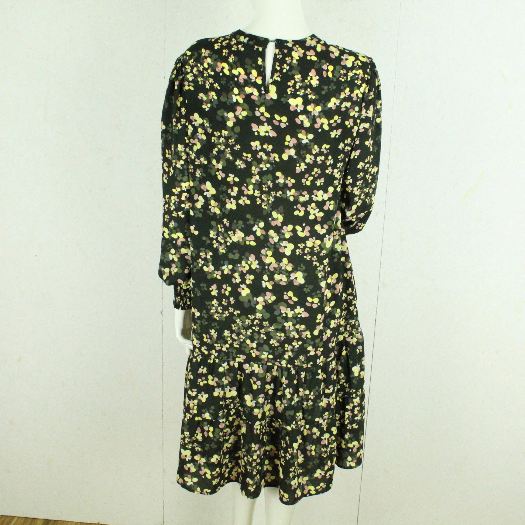 Second Hand LINDEX Kleid Gr. M schwarz mehrfarbig geblümt (*)