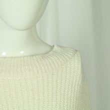 Laden Sie das Bild in den Galerie-Viewer, Second Hand STORIES Pullover Gr. M weiß uni Strick (*)