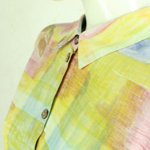 Laden Sie das Bild in den Galerie-Viewer, Vintage Bluse Gr. L bunt Crazy Pattern kurzarm pastell