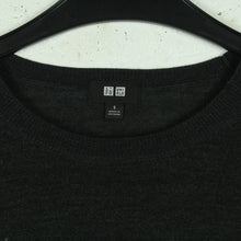 Laden Sie das Bild in den Galerie-Viewer, Second Hand UNIQLO Wollpullover Gr. S grau meliert schwarz gestreift Wolle Pullover Strick (*)