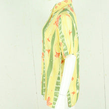 Laden Sie das Bild in den Galerie-Viewer, Vintage Bluse Gr. M gelb mehrfarbig gemustert kurzarm