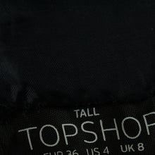 Laden Sie das Bild in den Galerie-Viewer, Second Hand TOPSHOP Jacke Gr. 36 schwarz uni (*)