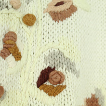 Laden Sie das Bild in den Galerie-Viewer, Vintage Pullover Gr. M beige und braun Crazy Pattern Strick