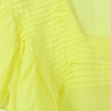 Laden Sie das Bild in den Galerie-Viewer, Second Hand SANDWICH Bluse Gr. 42 gelb uni Kurzarmbluse (*)