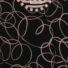 Laden Sie das Bild in den Galerie-Viewer, Second Hand SEE BY CHLOÉ T-Shirt Gr. 38 schwarz rosa gemustert (*)
