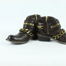 Laden Sie das Bild in den Galerie-Viewer, Second Hand MANILA GRACE Ankle Boots Gr. 37 braun Stiefeletten (*)