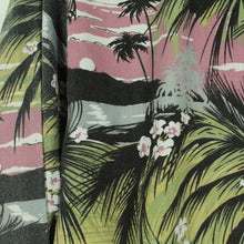Laden Sie das Bild in den Galerie-Viewer, Vintage Hawaii Hemd Gr. S bunt Aloha Beach Print