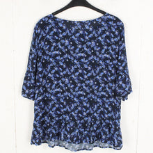 Laden Sie das Bild in den Galerie-Viewer, Second Hand GESTUZ Bluse Gr. 40 blau mehrfarbig geblümt (*)