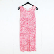Laden Sie das Bild in den Galerie-Viewer, Second Hand SOYACONCEPT Kleid Gr. S pink weiß gemustert (*)